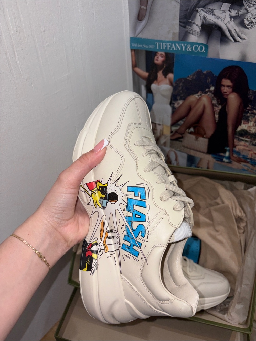 Gucci x Disney Cream Donald Duck Graphic Sneakers - Flash Print - Picture 7 of 9